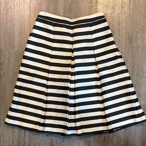 4 Halogen Striped Black and White Pleated Women's Skirt